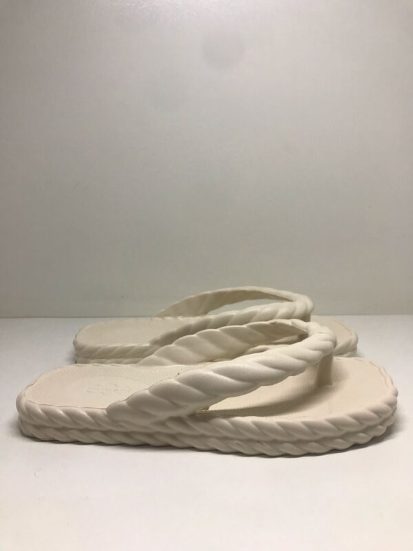 Chinelo em Eva 2 Tiras Off White Ref.400 - Image 5